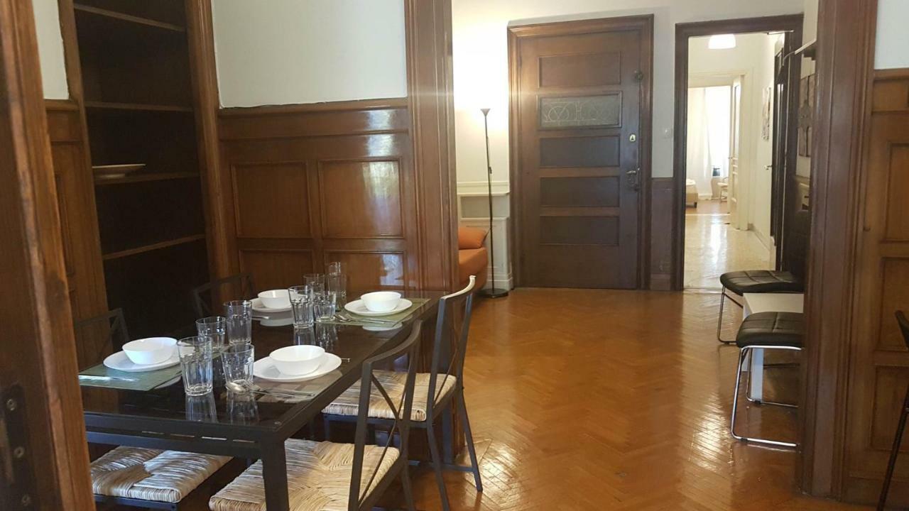 Violet Errathens Apartment - Athens Center, 7 Bd, 3 Bath Esterno foto