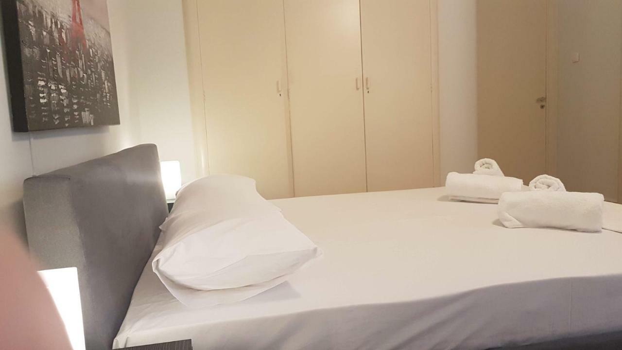 Violet Errathens Apartment - Athens Center, 7 Bd, 3 Bath Esterno foto