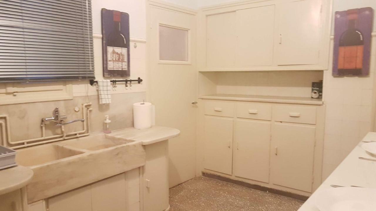 Violet Errathens Apartment - Athens Center, 7 Bd, 3 Bath Esterno foto